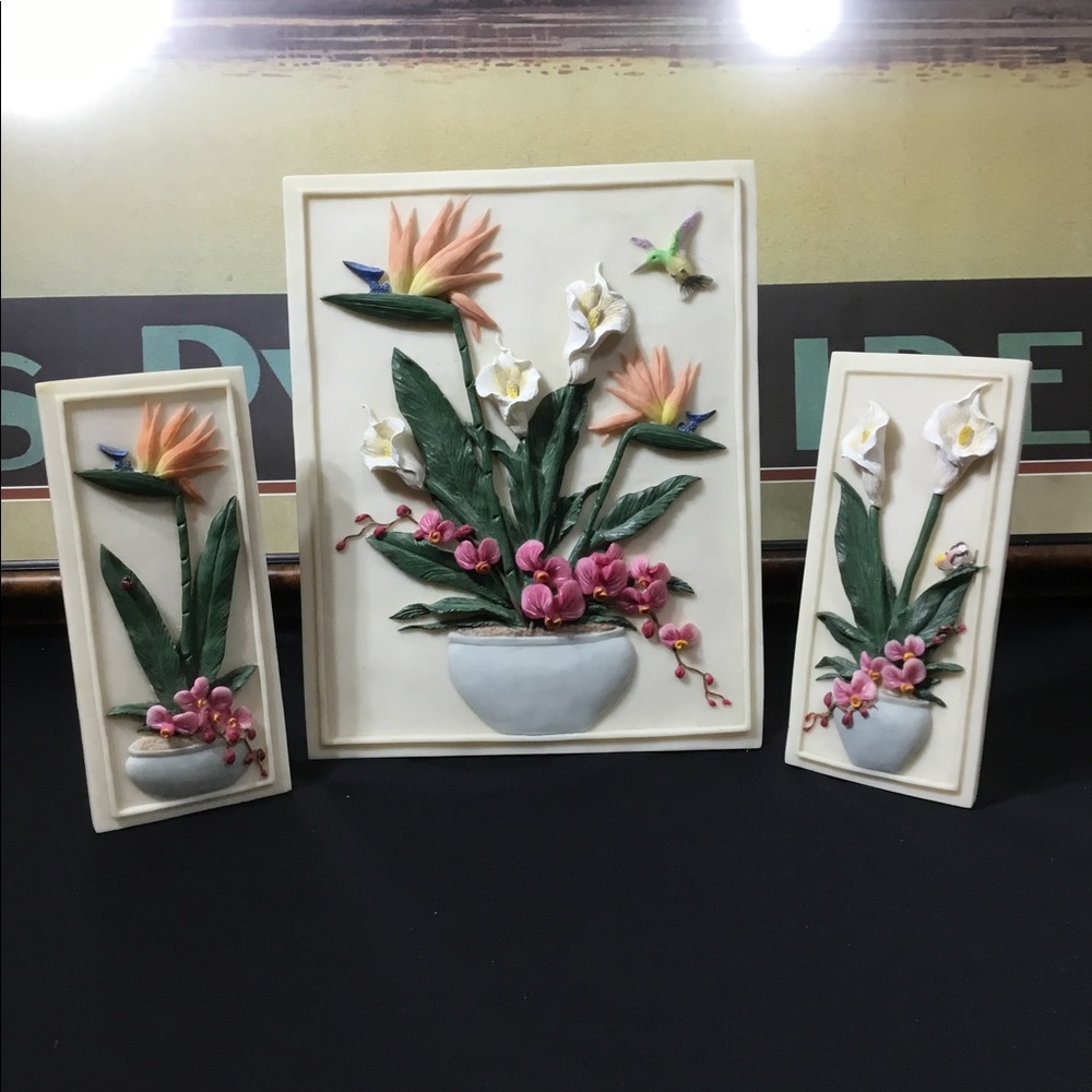 VTG Decorative Soapstone Floral Plaques